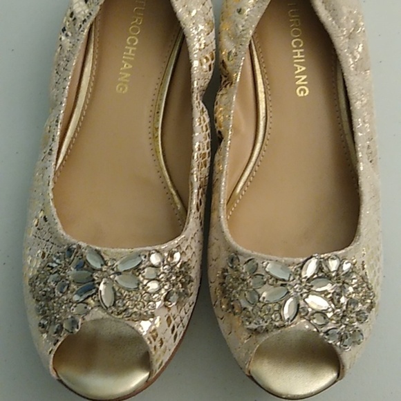 ARTURO CHANG GOLD & CREAM LEATHER SNAKE BALLET FLATS WITH RHINSTONES - Picture 4 of 14